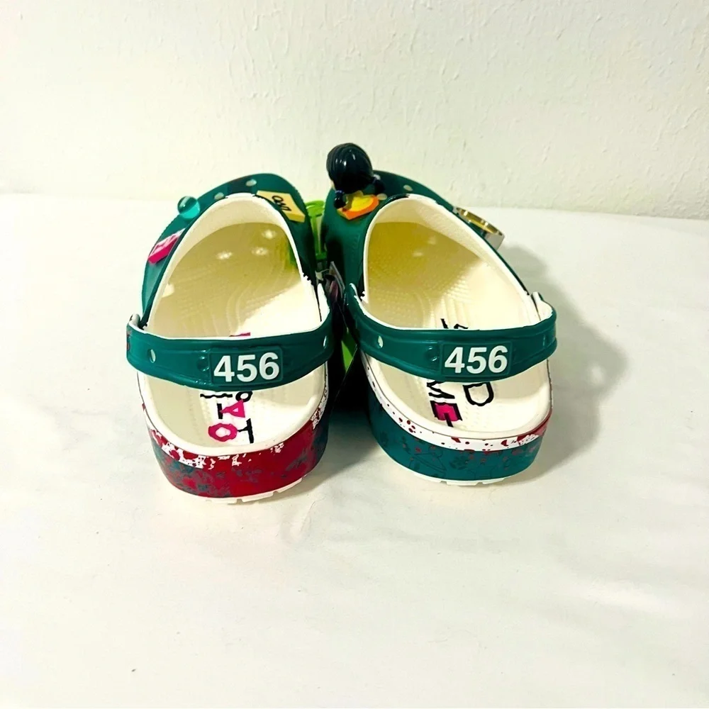 Crocs X Netflix Squid Game Classic Clog M8 W10 NWT Dark Green with Jibbitz